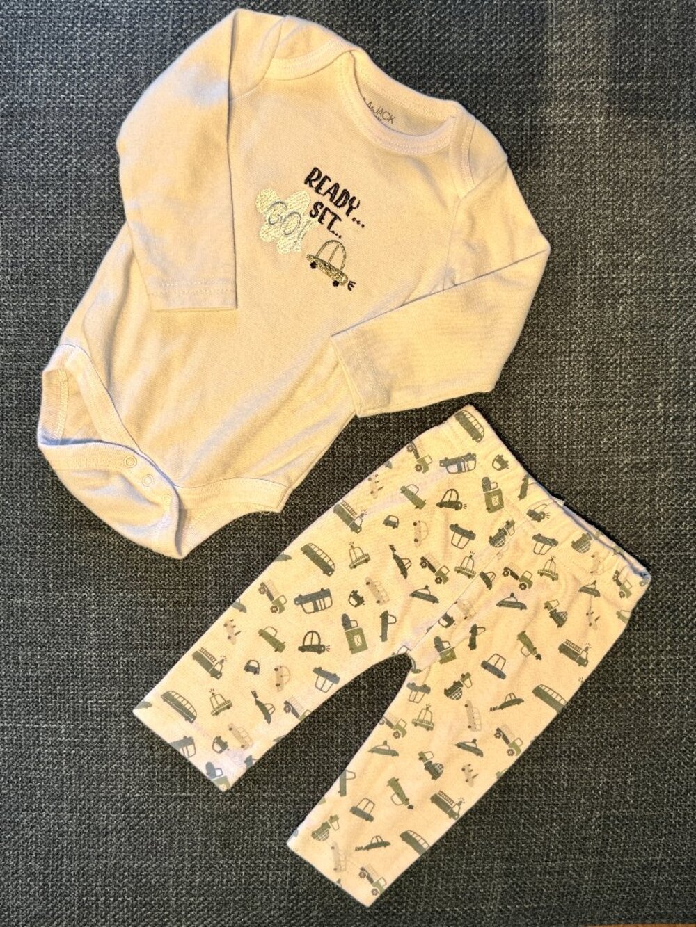 Lila & Jack Baby Bodysuit + Leggings Set 3-6M White Light Sage Green